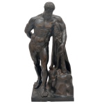 Escultura em bronze patinado representando "Atleta". Base retangular. 39 x 17 x 13 cm.
