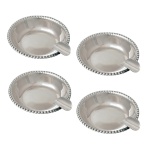 Conjunto de quatro pequenos cinzeiros de prata 833 de formato circular com perolados. Apresentam contrastes. 6 cm. 38 gramas.