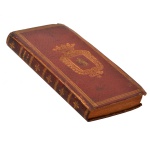 ALMANACH ROYAL ANNE, 1789 - Impresso em Paris 1789  Livro completo com encadernação brasonada. Perfeito estado de conservação. 11 x 6.5 cm.