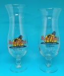 Lote com 2 taças de vidro (importadas) Hard Rock Hurricane: New York ( 25 cm) e Chicago (23cm )- sem danos - itens de coleção sem embalagem 