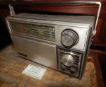Rádio Sanyo. (sem funcionamento)