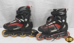 Patins Traxart Faster, tamanho 38. A trava superior do pé esquerdo está quebrada.