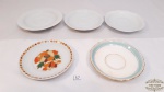 4 pratos decorativos em porcelanas diversas.Medidas: 16 cm diâmetro maior 14  cm diâmetro menor.