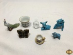 Lote com diversas miniaturas para decoração.