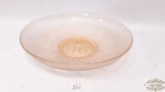 Antiga saladeira rasa em demi cristal rosa .Medidas: 19cm diâmetro.