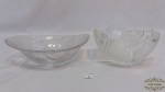 2 petisqueiras sem vidro moldado.Medidas: maior 19cm de comprimento e 6cm de altura , menor 14cm diametro e 7cm de altura
