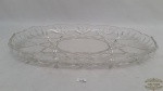 Prato bolo, oval em demi cristal lapidado  Medidas: 36cm x 24cm de largura.