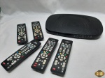 Aparelho da Net, modelo C6500 com 5 controles.
