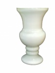 Vaso opalinado na cor branca com bordas largas e parte central bojuda  alt. 35 cm