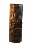Escultura em madeira representando entidade religiosa do candomblé altura 85 cm  assinada