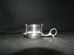 Coador de chá  em prata Wolf  90 medindo 12 x 5 cm