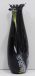 Original floreiro de cristal de Murano, translúcido, preto, amarelo e cinza, formato periforme com pescoço recortado. 48 cm altura. (Lote encontra-se em Brasília, frete por conta do arrematante).