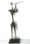 BRUNO GIORGI. Flautista - escultura de bronze patinado sobre base mármore. 20 x 14 x 70 cm altura. Assinado. (Lote encontra-se em Brasília, frete por conta do arrematante).