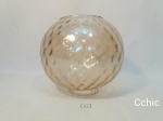 Cupula para lustre em vidro formato de bola. Medida: 20cm de altura, 20cm de diametro boca maior, 7cm de diametro boca menor.