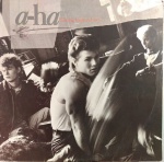 LP A-HA - HUNTING HIGH AND LOW / GRAVADORA WEA / 1985