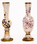Lote contendo 2 vasos venezianos translúcidos com pinturas e dourações.
