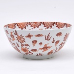 Grande bowl chinês circa 1900 período Kuang Yu em porcelana decorada em monocromia sépia c/ dragões chão sem fundo branco (marca na base) Diam. 26cm Alt.: 12cm