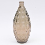 Grande vaso, estilo art deco em vidro artístico fumê decorado c/cabochons. Alt. 40cm.
