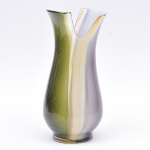 Grande vaso balaústre, estilo art deco em vidro murano Lilás e verde c/nuances âmbar. Alt. 36cm.