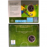MP372 - Folder com Série Comemorativa `Jogadas de Futebol` - Copa do Mundo FIFA BRASIL 2014 - Níquel - 2 Reais - O passe 
