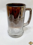 Caneca da Harley Davidson New York Café em vidro prateado. Medindo 14cm de altura.