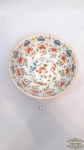 Pestiqueira   bolw porcelana pintada decorado em flores.Media 10 cm de diametrio