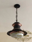 Luminaria de teto em metal.  E  cobre.Medida:  Medida: 38 Cm Altura x 22 Diametro cupula.