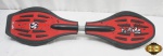 Skate Waveboard, na cor vermelha e preta, ótimo estado.