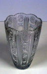 Grande vaso em cristal ricamente lapidado 20x32cm