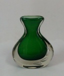 Garrafa em cristal esverdeada 14x14cm