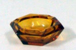 Cinzeiro cristal na cor laranja 12x12cm