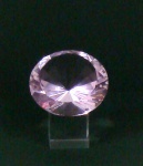 Peça em forma de diamante rosa 9x9cm
