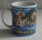 COLECIONISMO - Caneca comemorativa do Brasil 500 anos - Porto Seguro- Bahia.