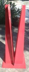 FRANZ WEISSMANN, escultura em metal, laca preta,  medindo 101cm x 40cm x 40 cm.