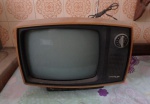 COLECIONISMO - Televisor antigo philco, gabinete marrom, não testada