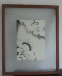 Linda serigrafia emoldurada e protegida por vidro, assinado pelo artista a lápis no CID,a no 1985, , autor desconhecido. Med. com moldura. 47x57cm