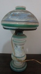 Antiga luminária (lampião) em opalina branca, decorada com flores, folhagens e volutas policromadas, armação em metal, cúpula no estado.  med. 46 cm