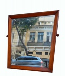 Espelho bisotado com moldura em madeira. (desgastes) med  56 x48 cm.