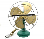 Raridade - Antigo Ventilador de Mesa ELETROMAR - 220 V - Todo Original - Modelo Oscilante em Metal. Medida: 36 X 29 X 20 Cm. (Profundidade) - Funcionando