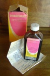 Vidro De Remédio Antigo de Dinamogenol, com embalagem, bula e rotulagens originais. O frasco está cheio.
