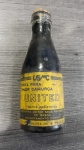 Antigo frasco em vidro de tinta para calçados em camurça marca United, na cor preta. Peça lacrada com produto no interior.