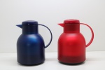 Lote de 2 garrafas termica, importadas alemãs. Alt. 21 cm. Capacidade 1 lt.