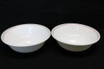 Lote de 2 bowls em porcelana americana. Med. 5x16 cm.
