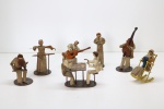 ARTE POPULAR - Lote de esculturas, feitas de palha de minho e outros materias. Maior 13 cm e menor 10 cm.