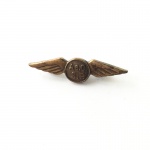 MILITARIA - Raro pin em metal do Aeroclube de São Paulo. Anos 30. Mede 2,0 cm.