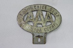 Antigo Emblema para ser fixado em veículos do AUTOMÓVEL CLUBE OF HUDSON COUNTY - ESTADOS UNIDOS DA AMÉRICA. Feito em metal, mede no total 11,5 x 10,5 centímetros. 