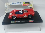 Lothar Motschenbacher  Mc Laren M6B #11  escala 1:32  na embalagem  miniatura íntegra -caixa de papelão com descascados e pequenos rasgos  tampa acrílica com sinais de cola