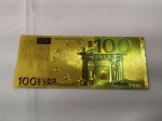 35. Cédula de 100 EUROS banhada a Ouro Branco e Ouro Amarelo e COLORIDA. Peça fantasia. 