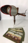 Antigo Visor Stereoscope de madeira com metal, acompanha 4 cartões com fotografias stereo, aproximadamente 1905 marca MPG.