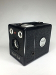 Câmera Kapsa 1950 - BOX Plástico 6x9 cm - 3 posições de foco saida Flash
